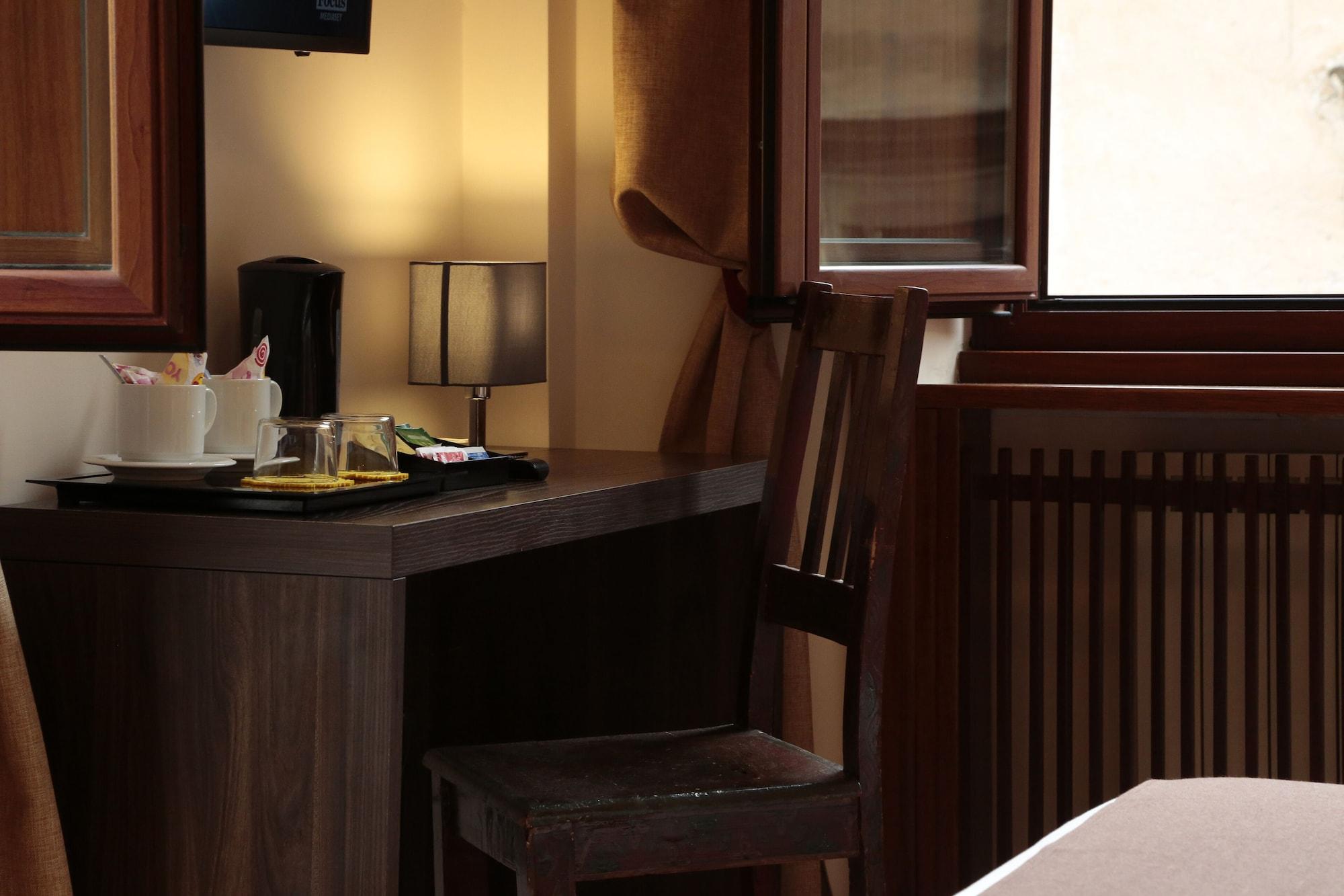Residenza Delle Arti Hotel Roma Ngoại thất bức ảnh